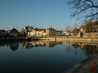  reflet des immeubles dans le canal